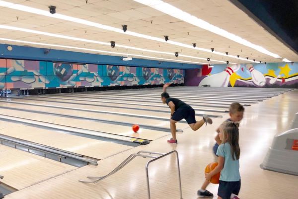 KNA Summer Bowling Party